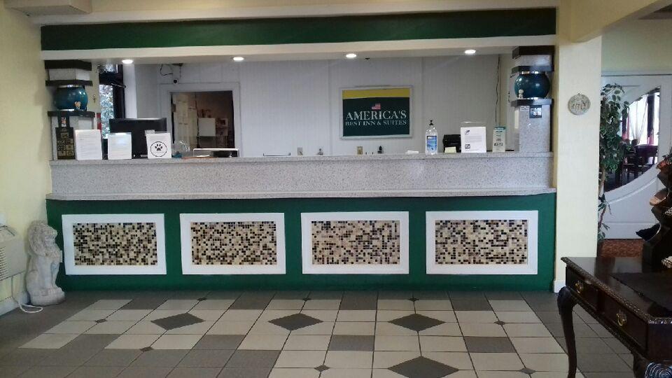 Budgetel Inn And Suites Birmingham Zewnętrze zdjęcie