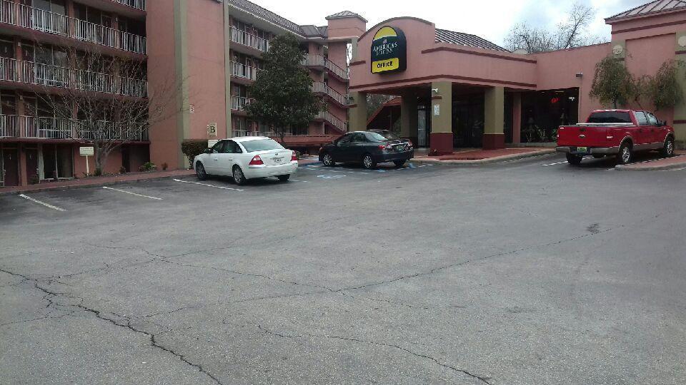 Budgetel Inn And Suites Birmingham Zewnętrze zdjęcie